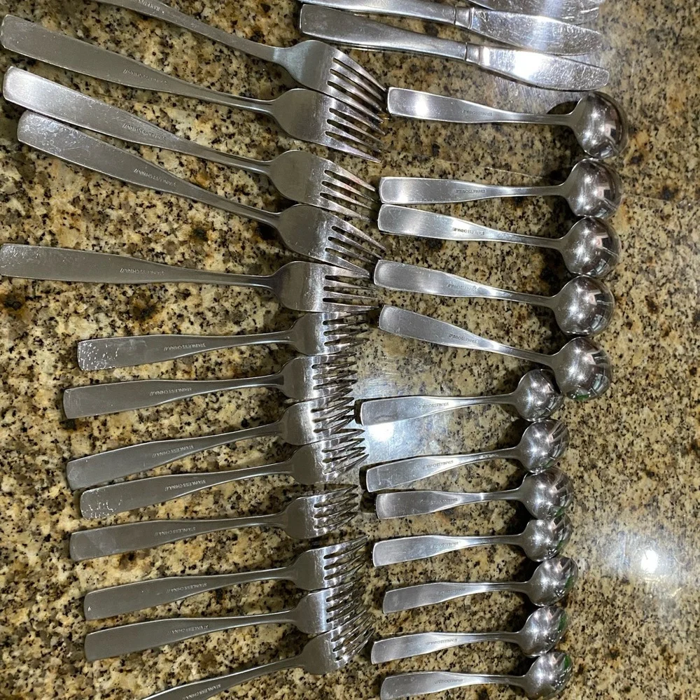 Cambridge/Stainless China 29 Piece Flatware Set 5 Knives 12 Spoons 12 Forks